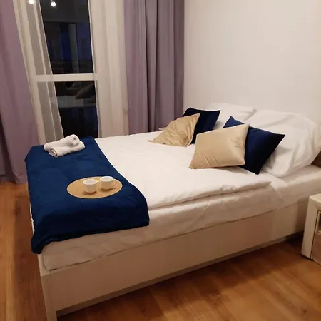 Airport Bakalarska Apartment Warschau Exterior foto