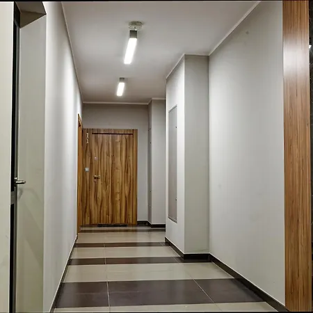 Airport Bakalarska Apartment Warschau Exterior foto
