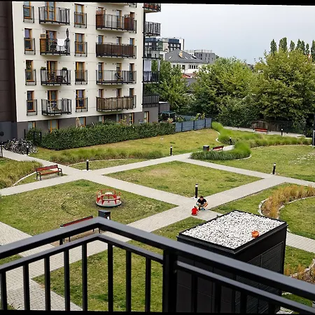 Airport Bakalarska Apartment Warschau Exterior foto